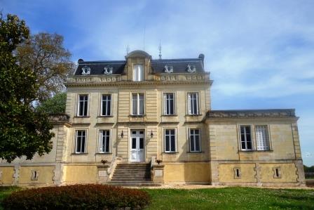 Learn about Chateau Taillefer Pomerol, Complete Guide