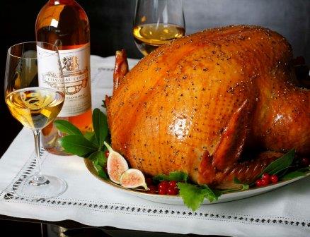 Poulsard Is the Drinkable Goes-with-Everything Wine You'll Want on  Thanksgiving